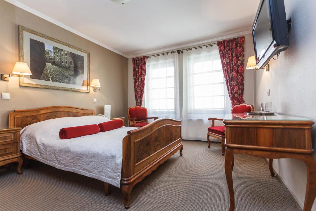 Hotel Czarna Róza - Resim 4