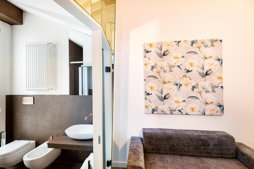 Koupelna v ubytování Riflessi Acireale Palace Suites