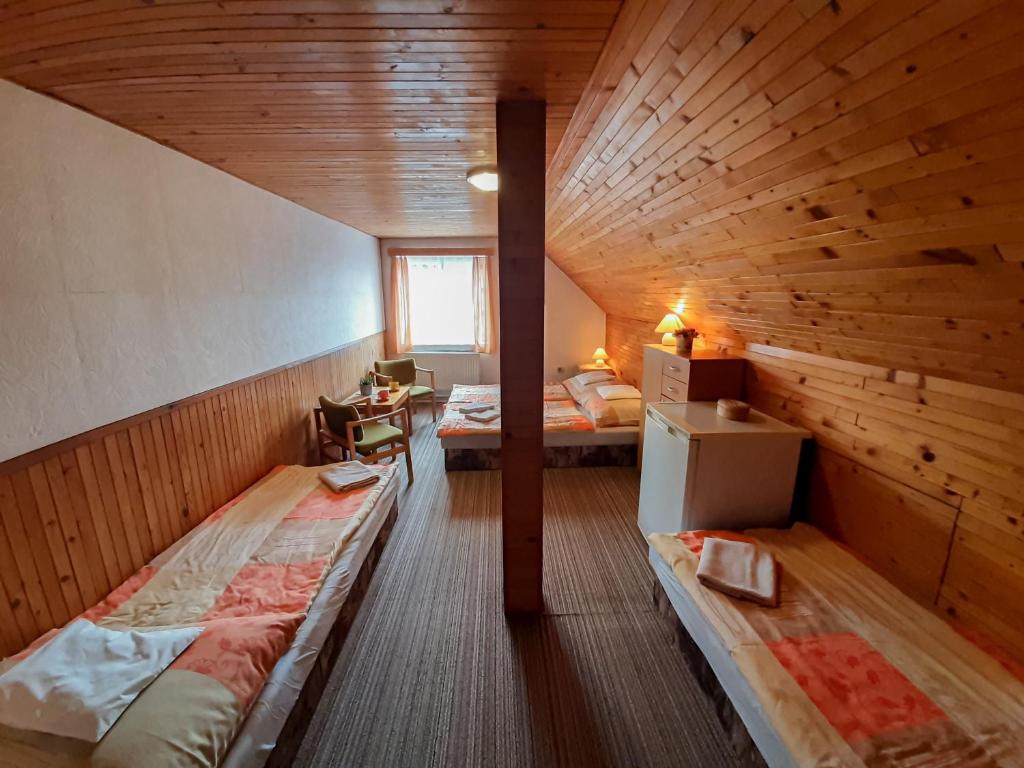 Postel nebo postele na pokoji v ubytování Ubytování 113