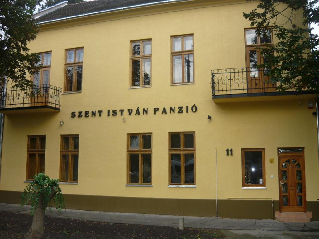 Szent István Panzió, Hódmezővásárhely, Hungary - Booking.com