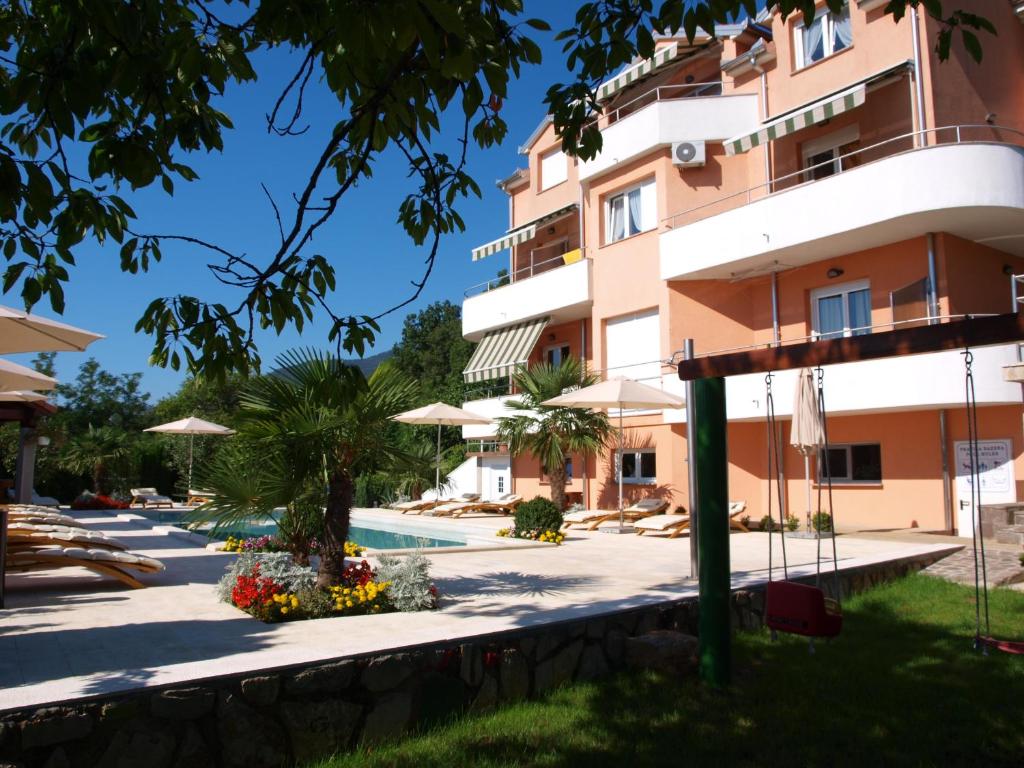 Budynek, w którym mieści się apartament
