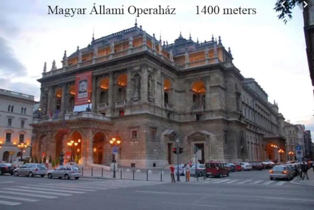 Fotografie z fotogalerie ubytování keleti apartment city center big flat bedroom private use v Budapešti
