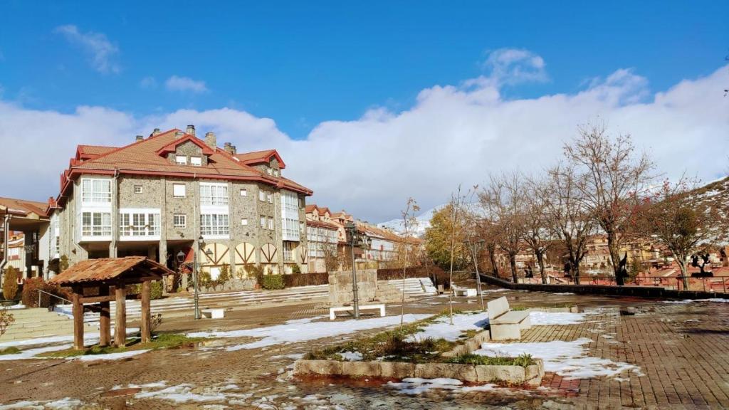 Fotografie z fotogalerie ubytování Albergue Las escuelas v destinaci Llánaves de la Reina