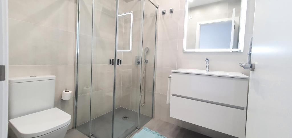 Kúpeľňa v ubytovaní HD Mogán Canal Apartments