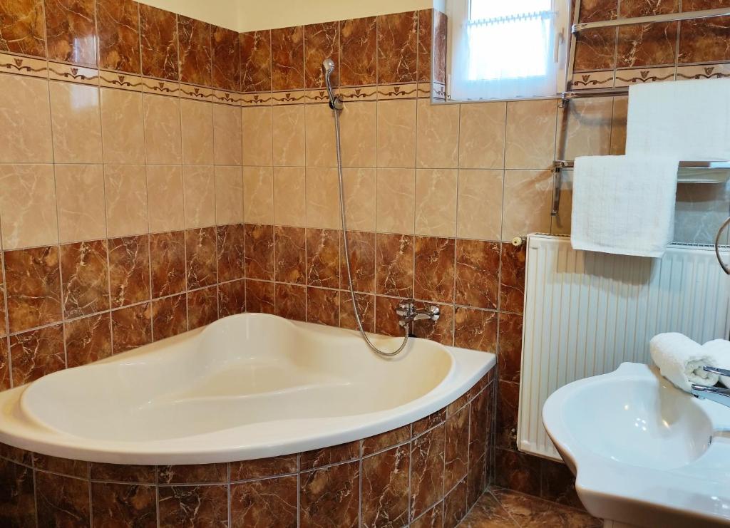 Fotografia z galérie ubytovania Vár-lak Apartman v destinácii Hévíz