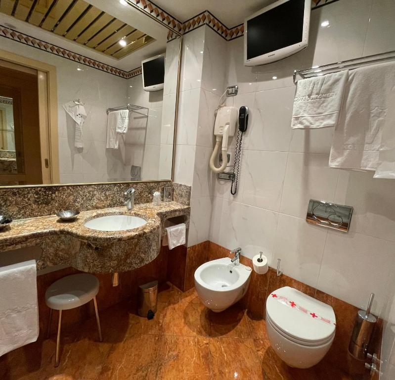 Hotel Wagner - Resim 22