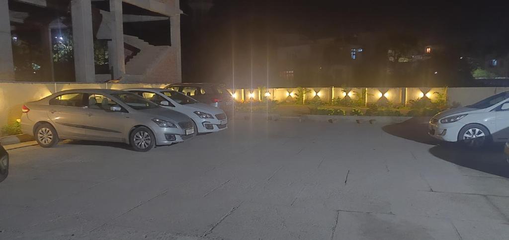 Fotografie z fotogalerie ubytování Hotel The Vaishno Devi Hills v destinaci Katra