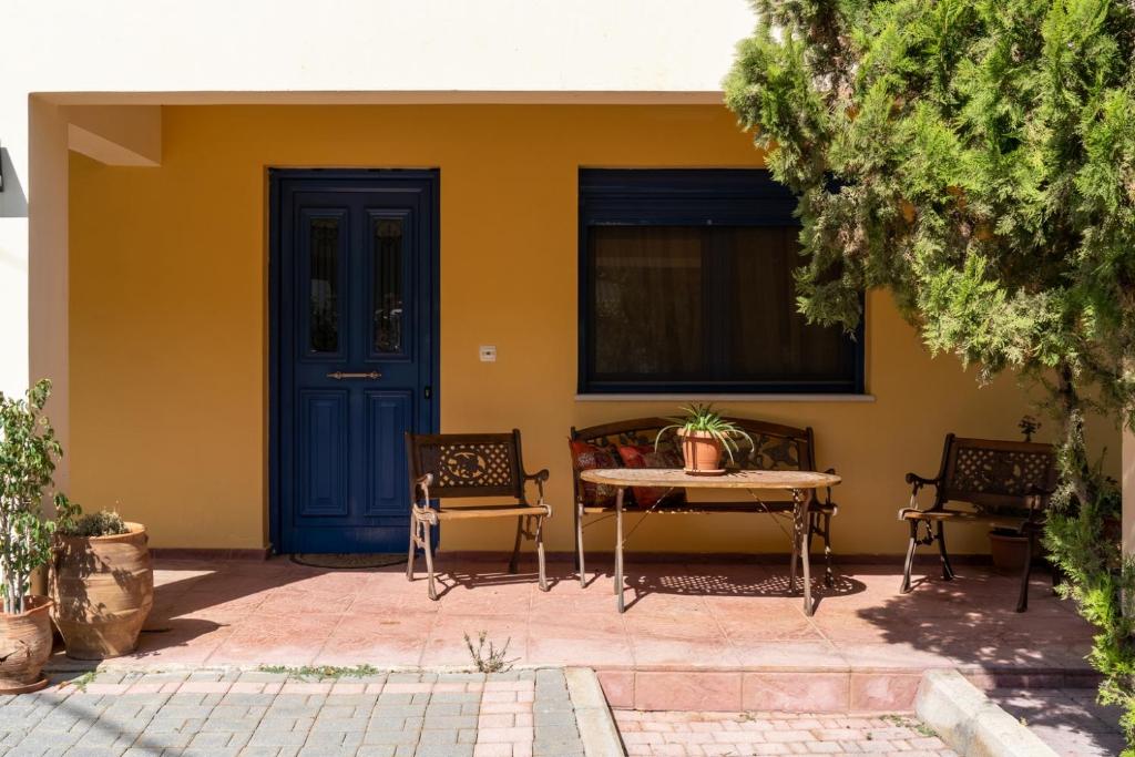 Patio lub wspólna przestrzeń na świeżym powietrzu w obiekcie Μονοκατοικία στο Παλιόκαστρο
