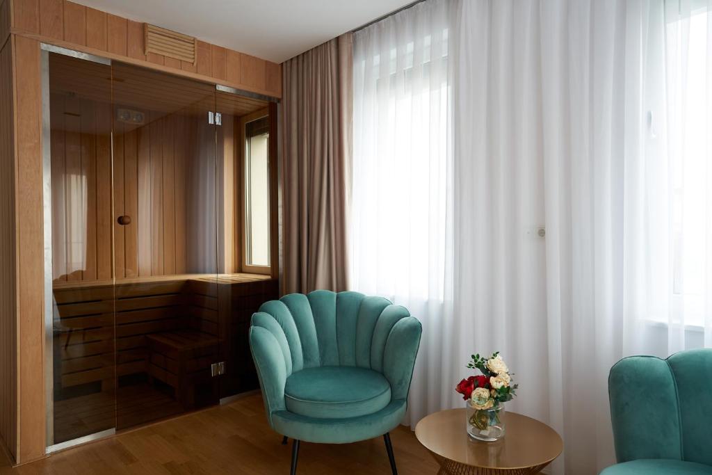 Hotel Glory - Resim 10