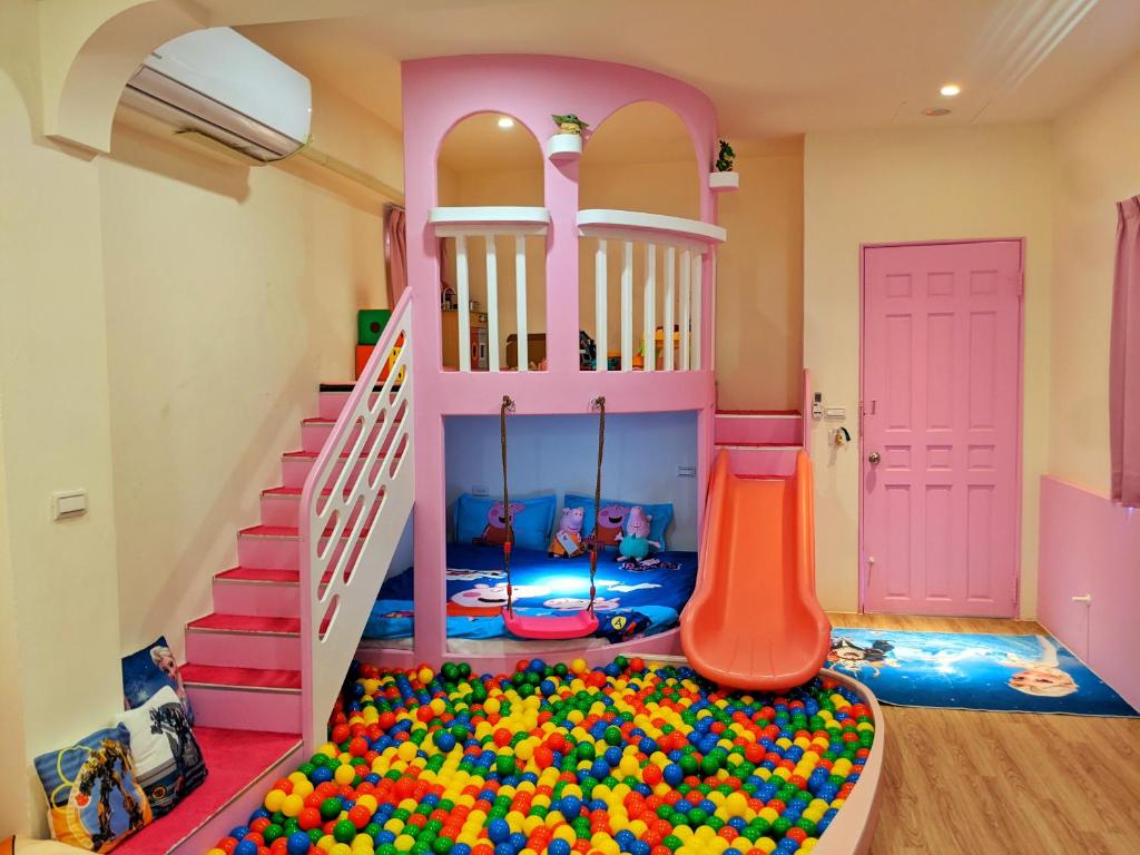 Dětský klub v ubytování 墾丁舍廷親子會館 KT13 Hotel
