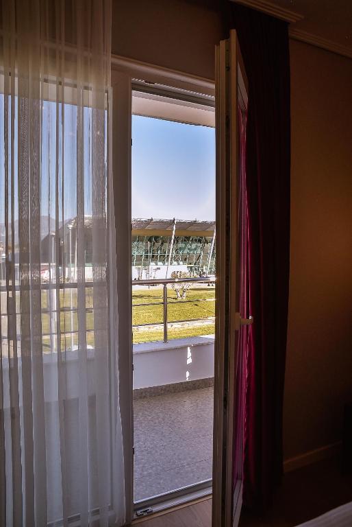 Foto dalla galleria di Hotel Jurgen a Rinas