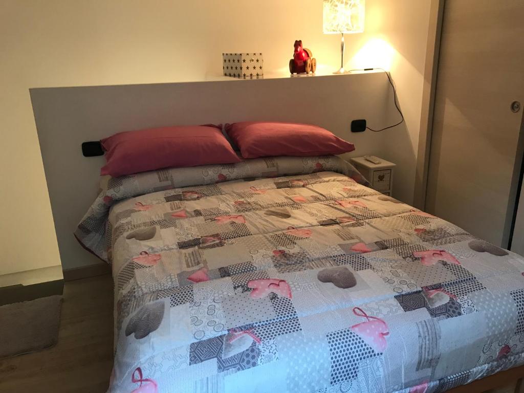 A bed or beds in a room at Casa Angela CIR 0057
