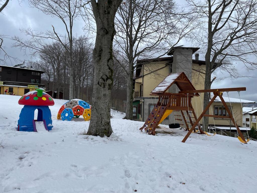 Hotel Le Polle during the winter