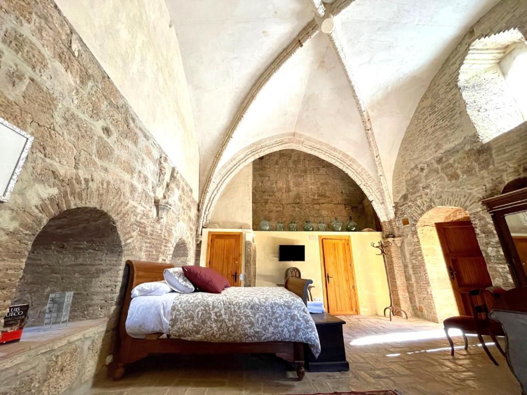 Cama o camas de una habitación en Castillo-Palacio de Bulbuente
