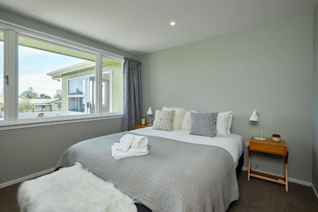 Sunny Getaway Close To Beach - Resim 2