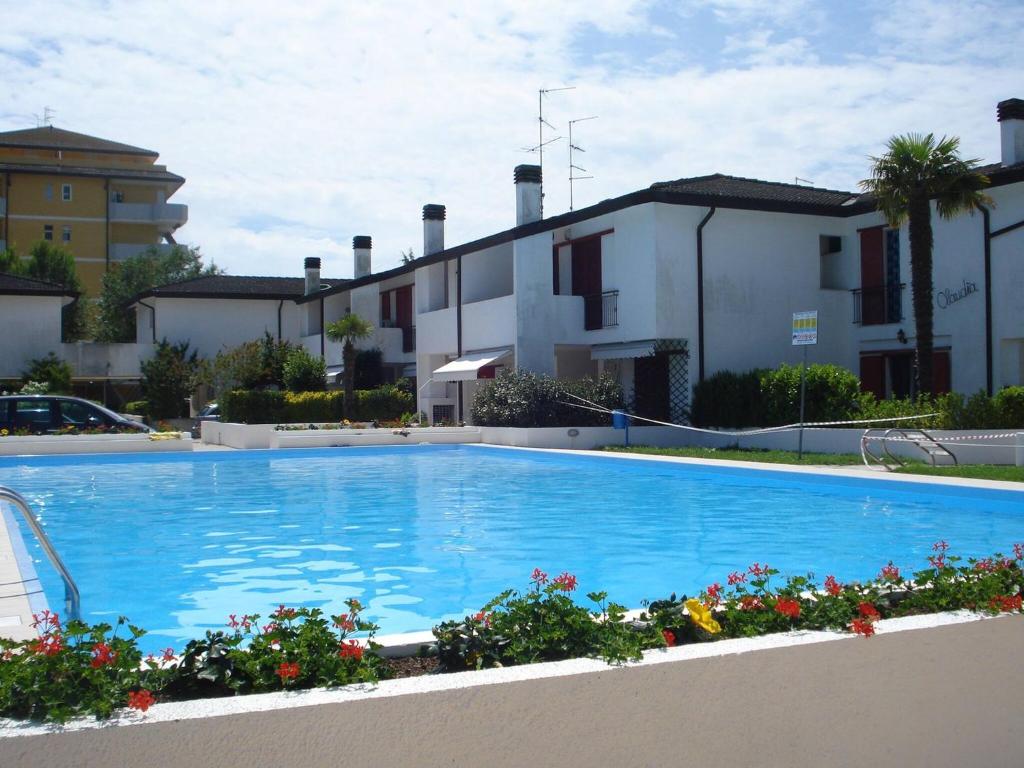 Fotografia z galérie ubytovania Newly renovated villa with private garden v destinácii Porto Santa Margherita di Caorle