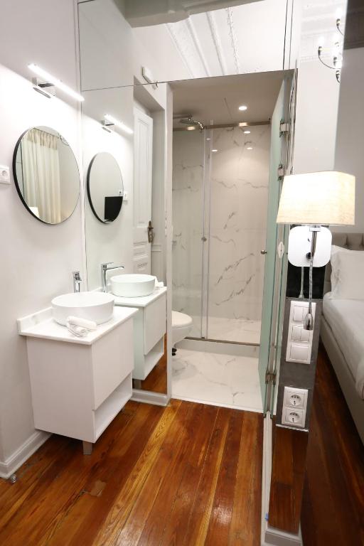 1900 ATHENIAN HOUSE - Resim 7