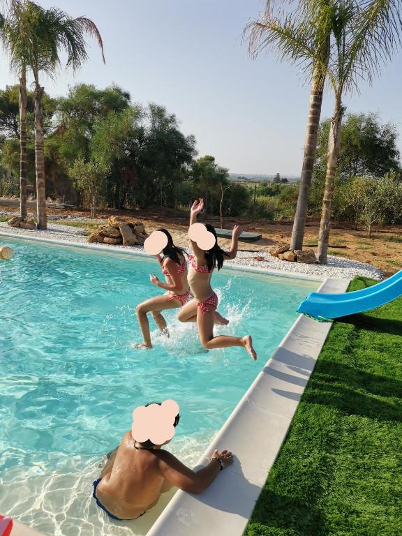 The swimming pool at or close to Orizzonte Templi Selinunte - Triscina