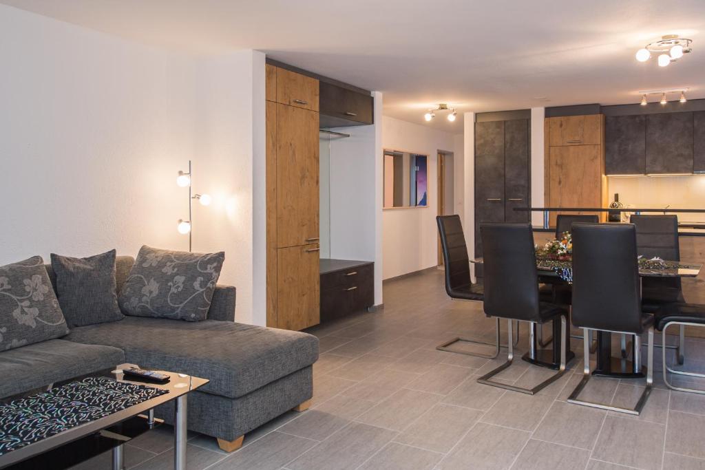 Kuchyň nebo kuchyňský kout v ubytování Haus Floralp
