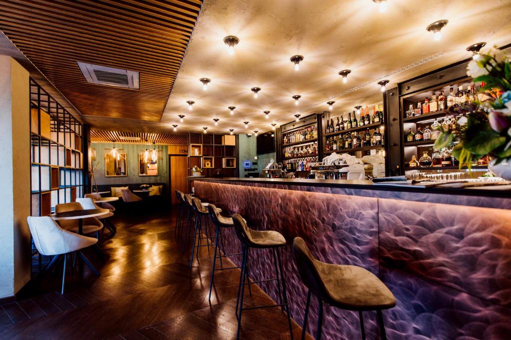 Hotel Color - Resim 3