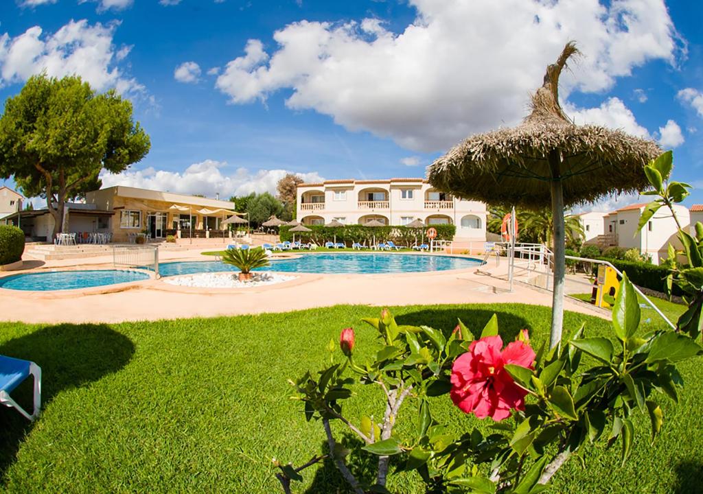 Apartamentos Sol Romántica by DOT Suites, Cala Romantica ...