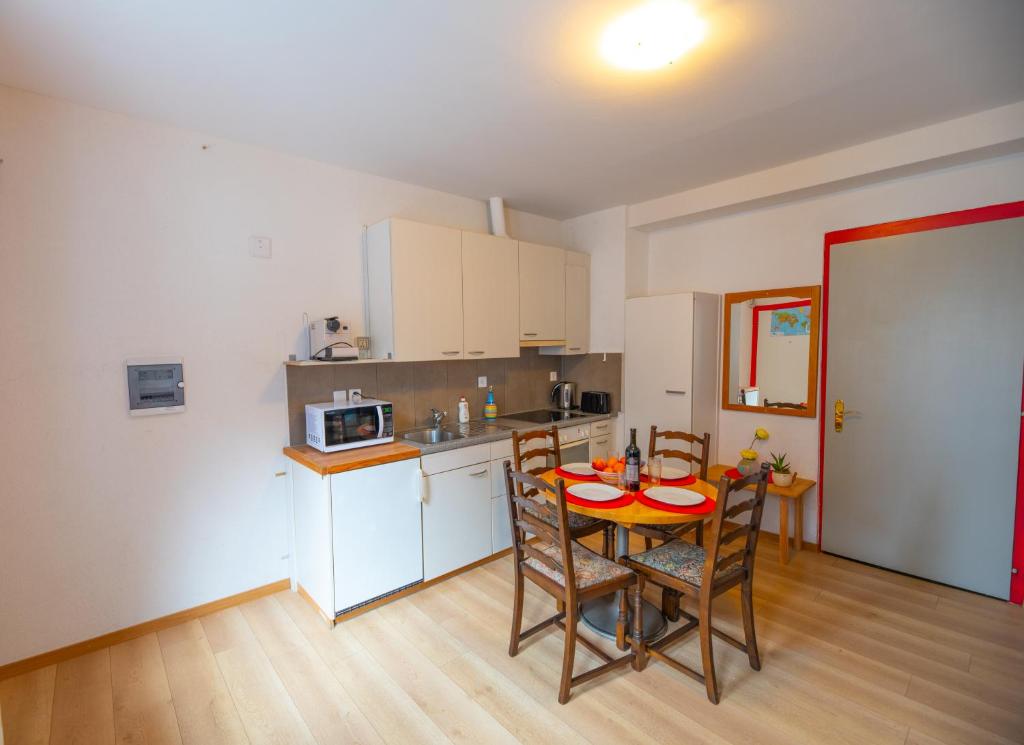 City Center Holiday Apartment - Resim 15
