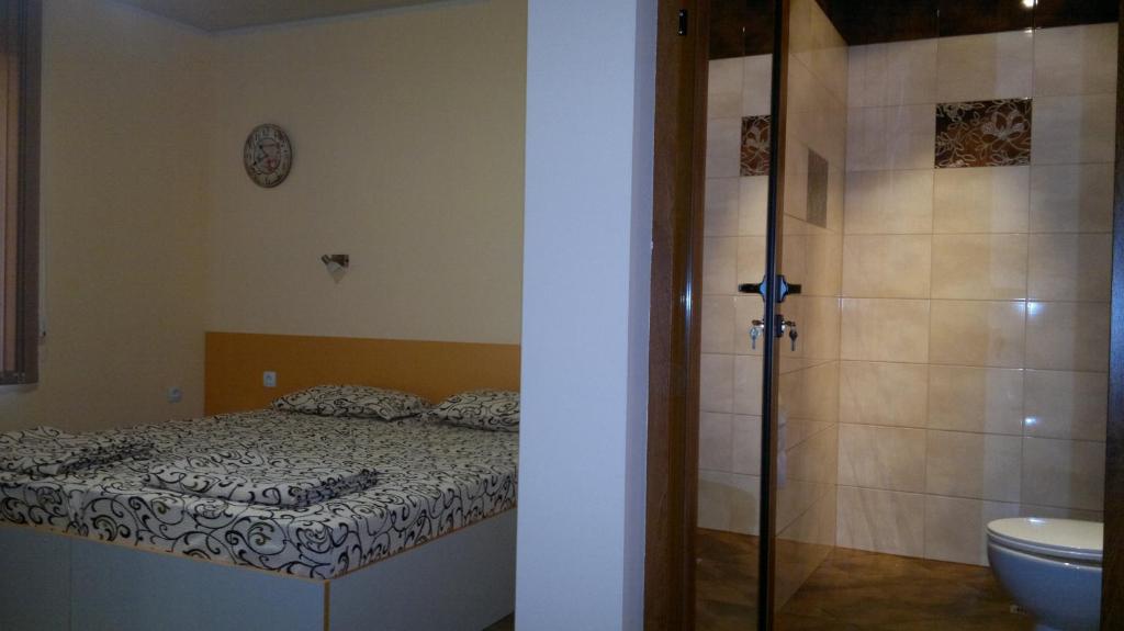 Slavina Guest House - 