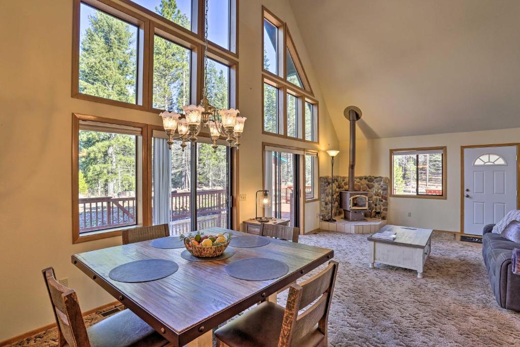 McCloud Cabin with 3 5 Miles of Private Hiking, McCloud Aktualisierte