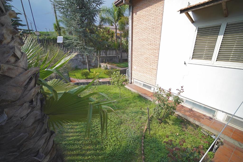 Ogród w obiekcie Etna Rooftop Apartment