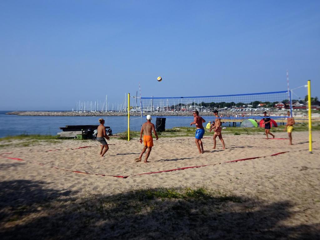 Hosté ubytování 1B, Stuga m havsutsikt & 50m till strand