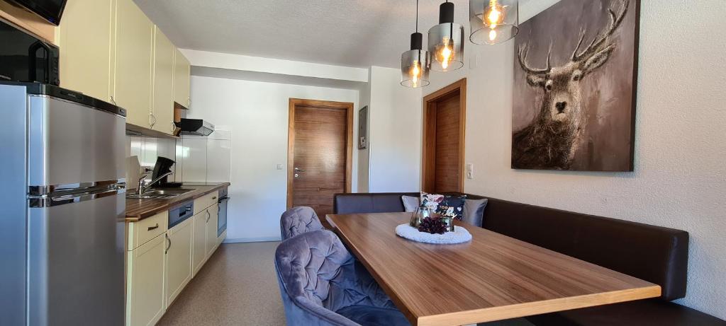 Zdjęcie z galerii obiektu Apart Holiday w mieście Kappl