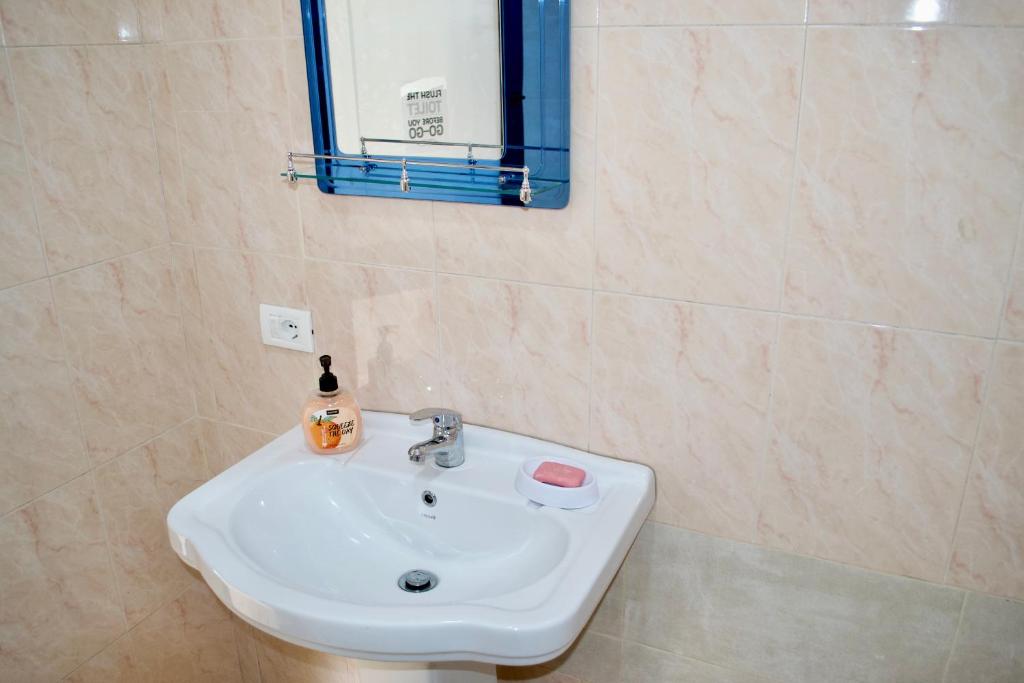 Me & You Hostel - Imazhi 8