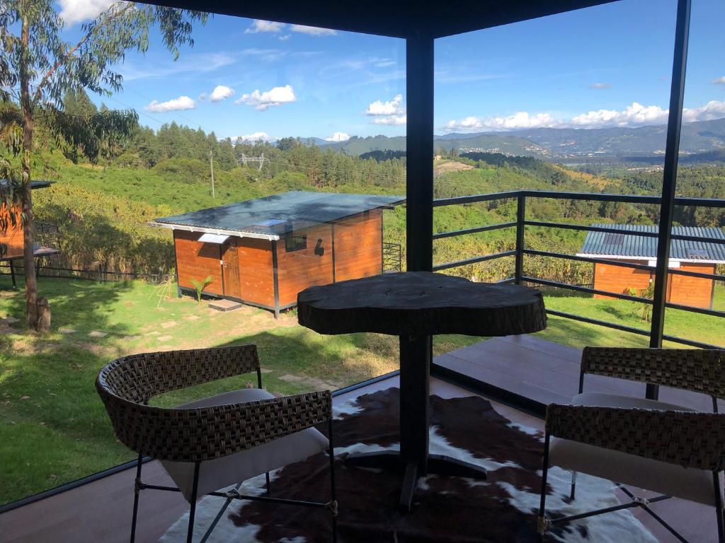 Villa Isabel Glamping la Cumbre - Deluxe Queen Suite