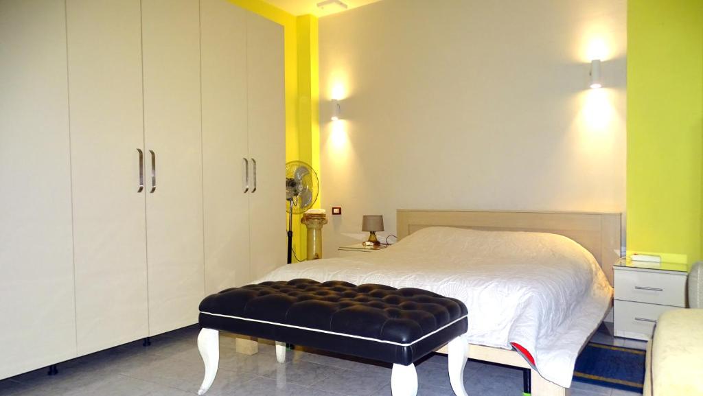 Central Apartments Shoshi - Image 2