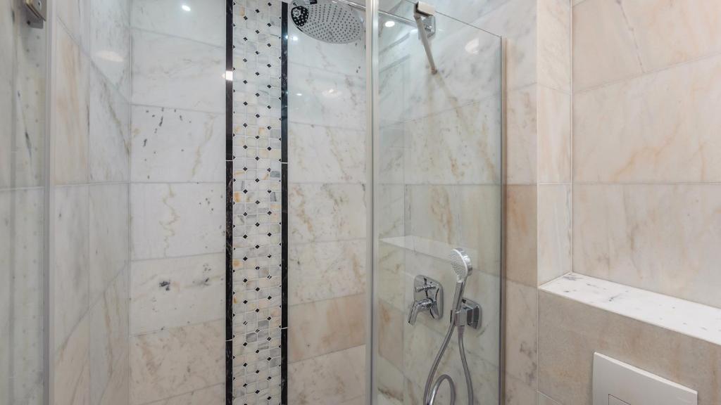 Kúpeľňa v ubytovaní Apartamenty Sopockie Błonie