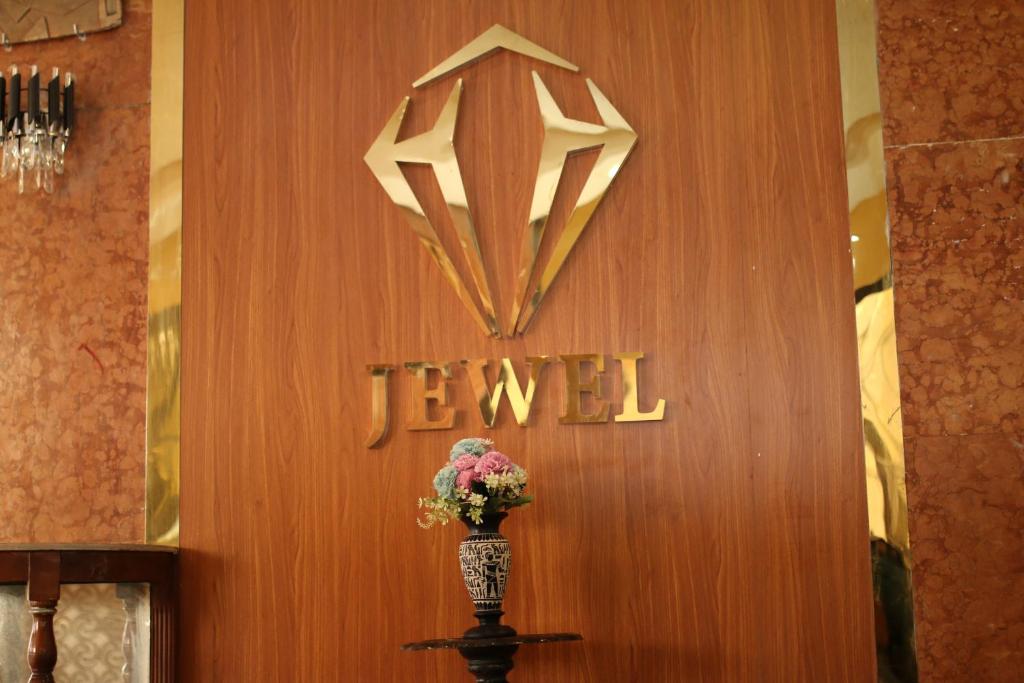 Certifikát, hodnocení, plakát nebo jiný dokument vystavený v ubytování Jewel Luxor Hotel