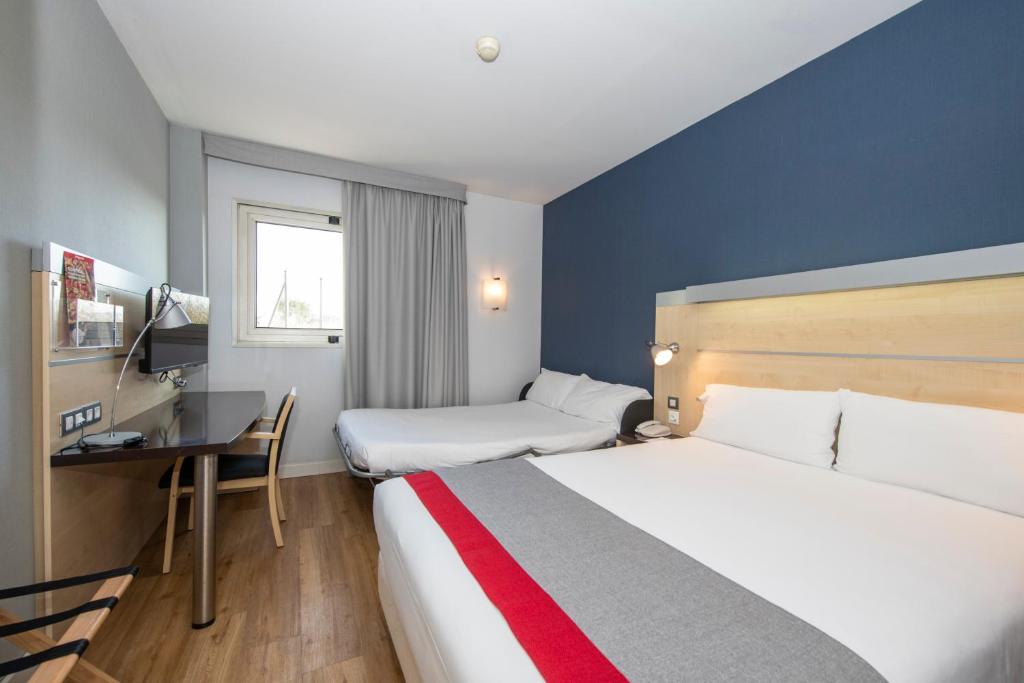 Holiday Inn Express Barcelona - Montmeló, an IHG Hotel ...