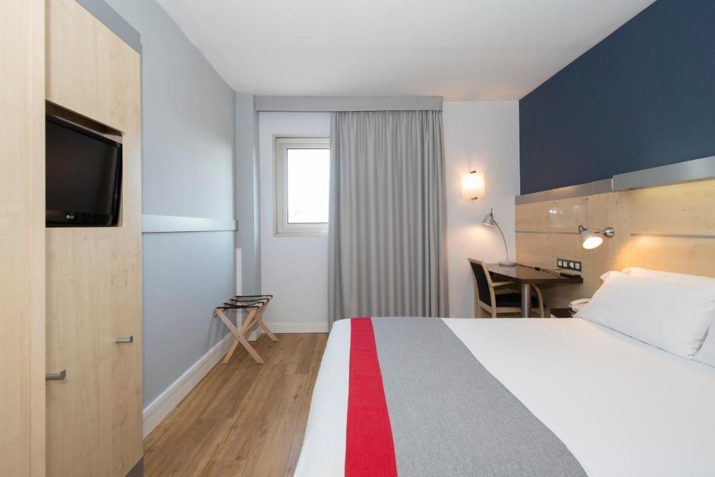 Holiday Inn Express Barcelona - Montmeló, an IHG Hotel ...