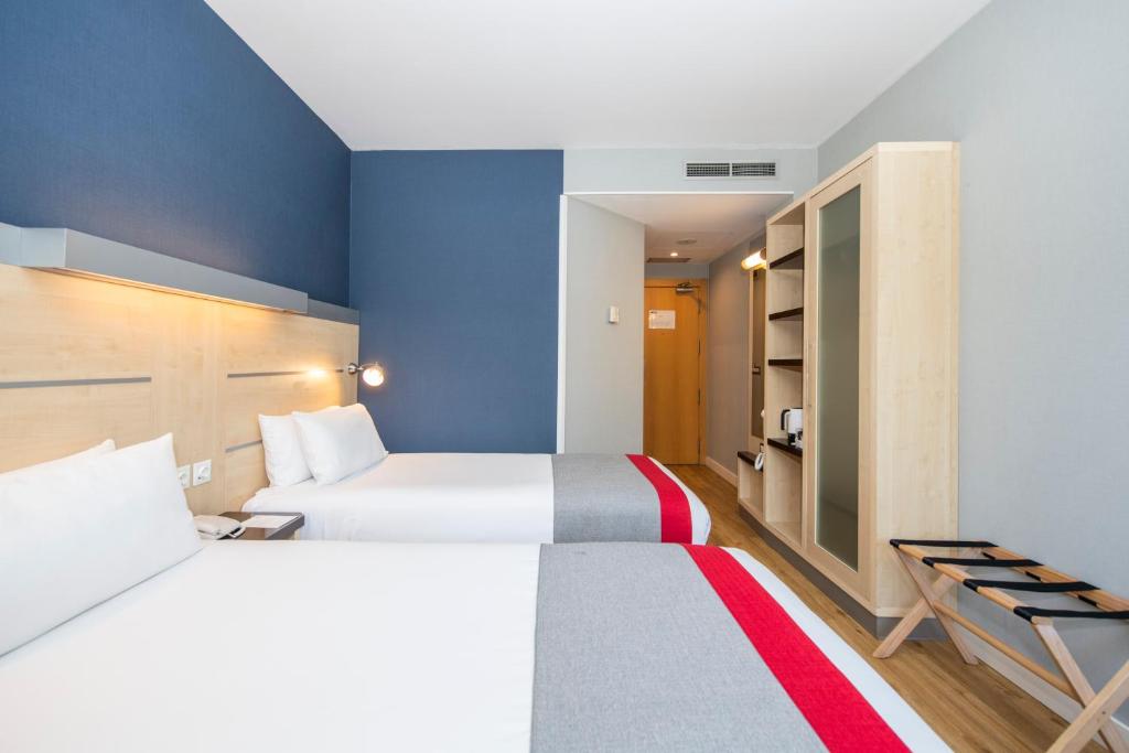 Holiday Inn Express Barcelona - Montmeló, an IHG Hotel ...
