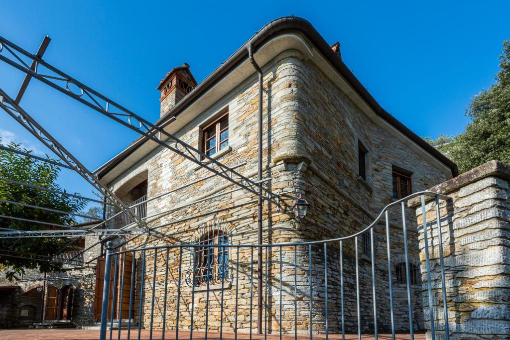 Budova, v ktorej sa vila nachádza