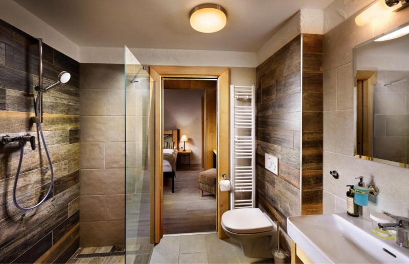 Koupelna v ubytování Chalety Otupné - Apartmán Lorien