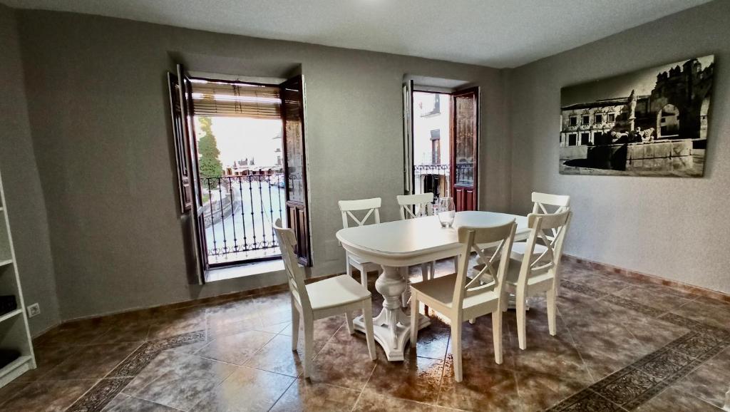 Vivienda Paseo 9 Baeza - Twee Slaapkamers Appartement