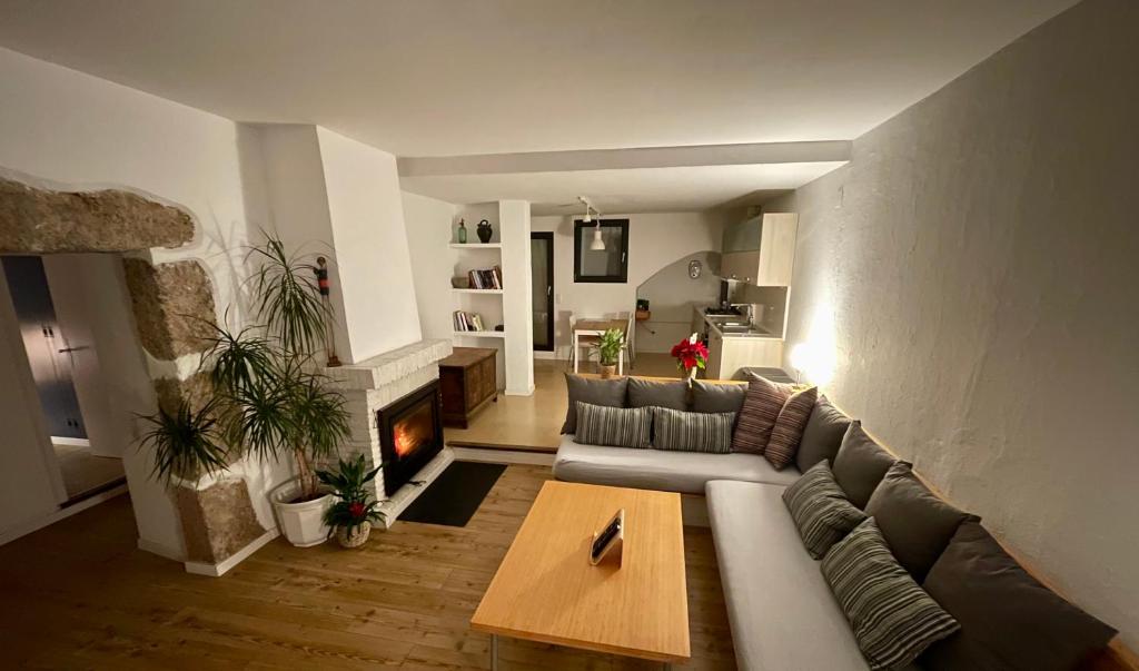 Apartament El Pou, Sant Mori – Updated 2023 Prices