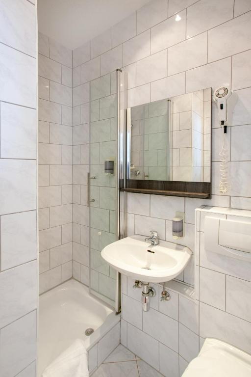 Relax Hotel & SPA Stuttgart - Resim 40