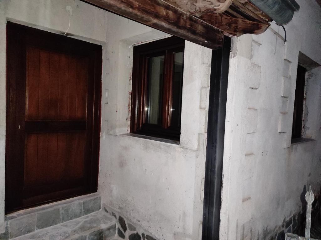 Foto sihtkohas Kastrákion asuva majutusasutuse panos hause galeriist