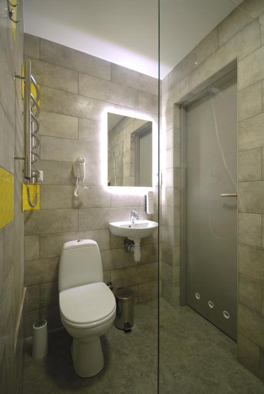 Koupelna v ubytování Cubby Hotel