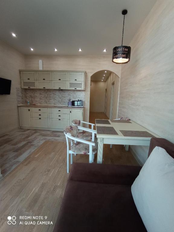 Apartment Frantsuzky Bulvar 60 G фото 6