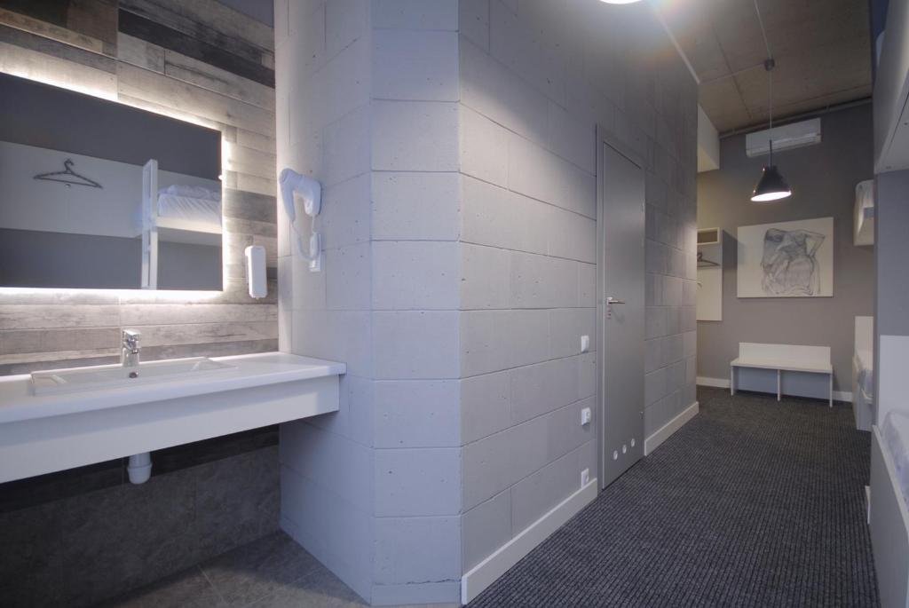 Koupelna v ubytování Cubby Hotel