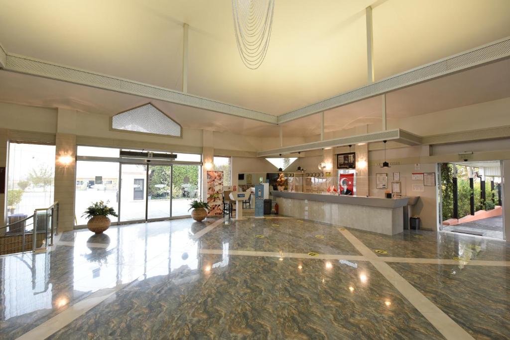 Restaurace v ubytování Tripolis Hotel