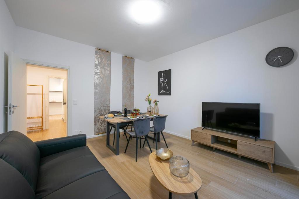 TV a/nebo společenská místnost v ubytování Boutique Apartments
